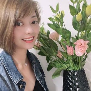 Meet your Posher, Ling